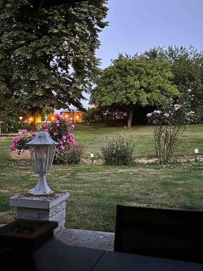 Manoir De La Vente De Rouville Mesnil-Raoul Экстерьер фото